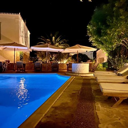 スペツェス Economou Mansionアパートホテル エクステリア 写真