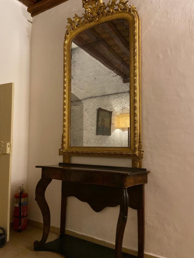 スペツェス Economou Mansionアパートホテル エクステリア 写真